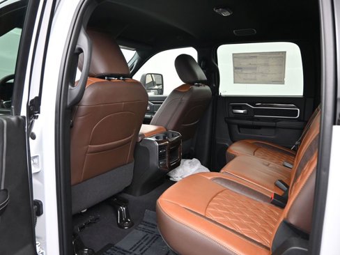 New 2025 RAM 2500 Big Horn image 31