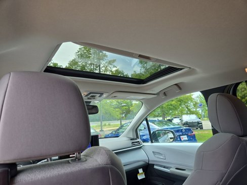Certified 2025 Toyota Sienna LE image 18