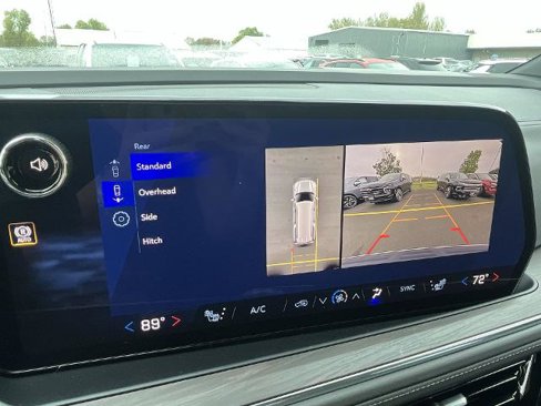 New 2026 Chevrolet Suburban Z71 image 51