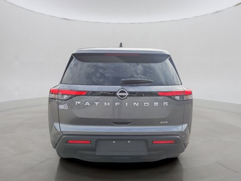Used 2025 Nissan Pathfinder S image 5