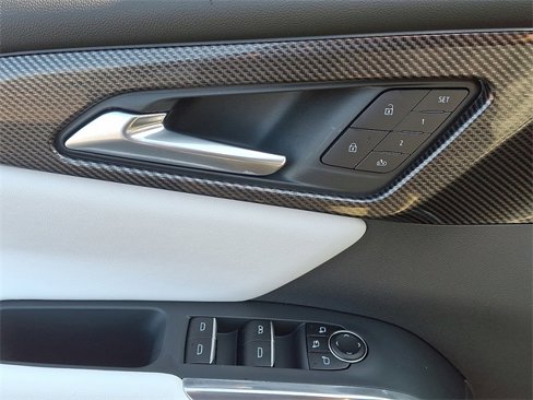 New 2026 Chevrolet Traverse High Country w/ LPO, Floor Liner Package image 9