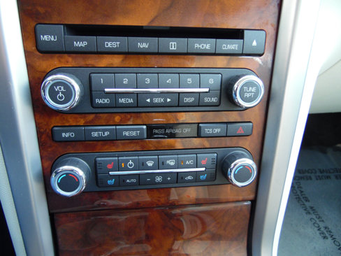 Used 2012 Lincoln MKZ AWD image 26