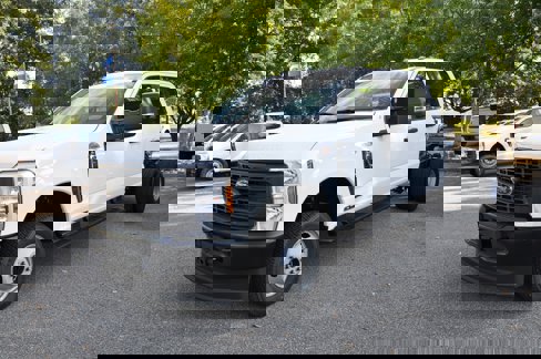 New 2026 Ford F350 XL image 1
