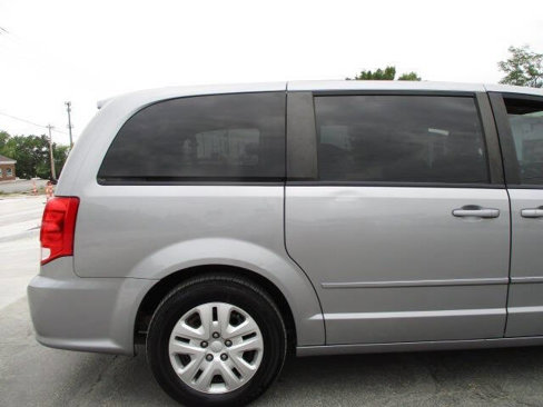 Used 2016 Dodge Grand Caravan SE w/ Quick Order Package 29E SE image 14