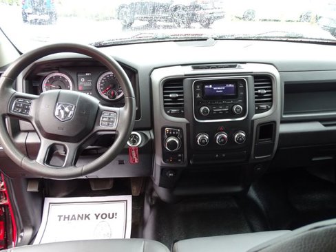 Used 2020 RAM 1500 Tradesman w/ Chrome Appearance Group image 10