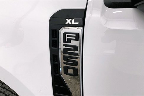 New 2026 Ford F250 XL w/ 360-Degree Camera Package image 13