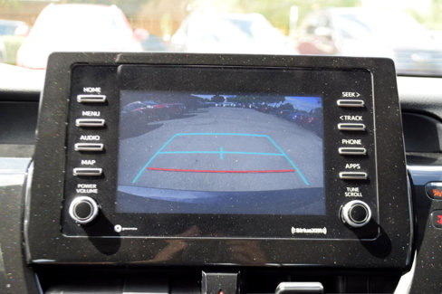 Used 2022 Toyota Camry SE image 21