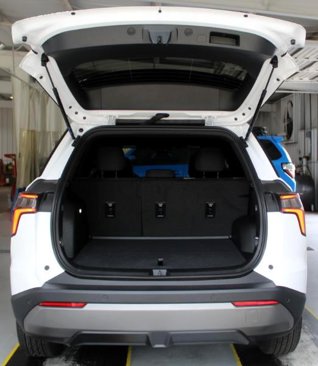 New 2026 Chevrolet Equinox LT image 11