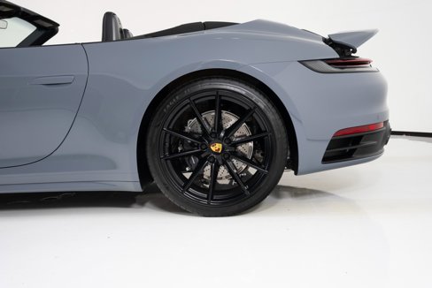 Used 2024 Porsche 911 Carrera image 12