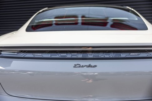 Certified 2025 Porsche Taycan Turbo image 27