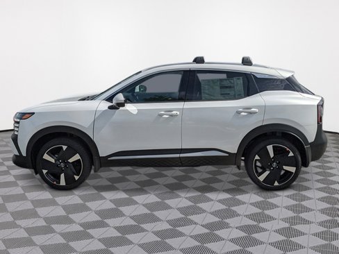 New 2026 Nissan Kicks SR image 7