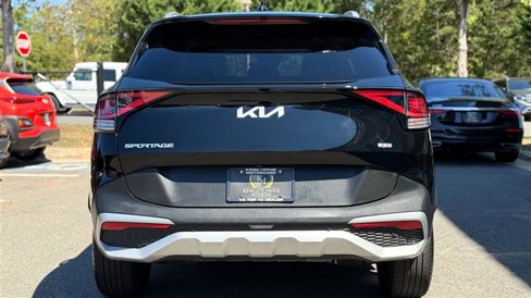 Used 2024 Kia Sportage EX image 5