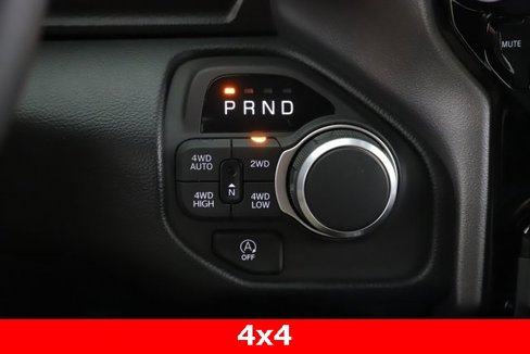 New 2025 RAM 1500 4x4 Crew Cab image 24