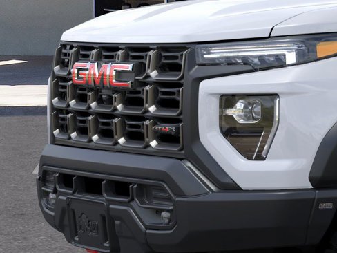 New 2026 GMC Canyon AT4X w/ AT4X AEV Edition image 13