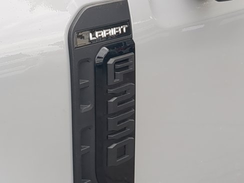 New 2026 Ford F250 Lariat image 24
