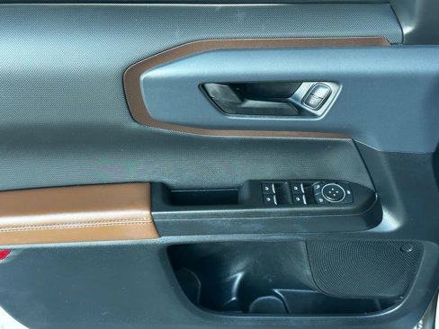 Used 2022 Ford Bronco Sport Outer Banks image 3