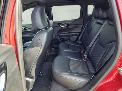 New 2026 Jeep Compass Latitude w/ Mopar All Weather Package image 30