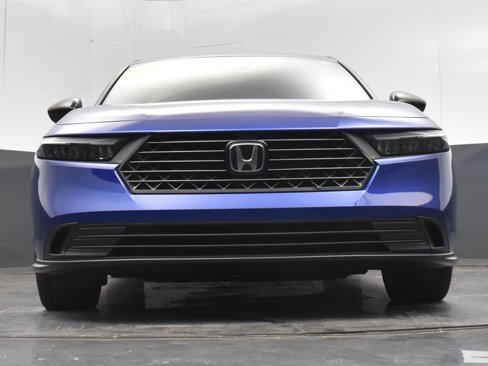 Used 2023 Honda Accord Sport image 16