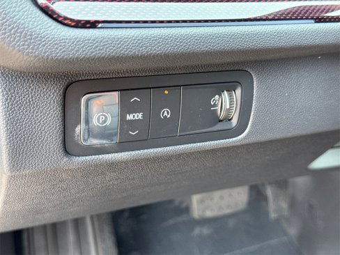 New 2026 Chevrolet Traverse RS image 17