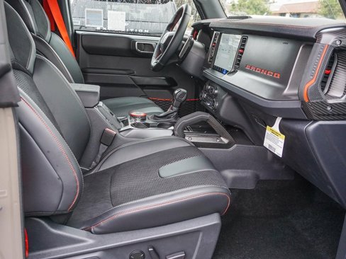 New 2025 Ford Bronco Raptor image 12