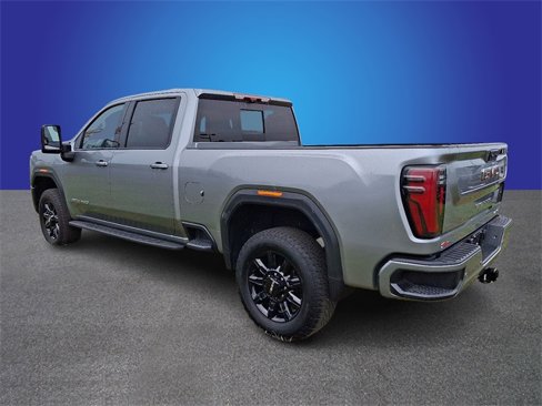 Used 2024 GMC Sierra 2500 AT4 w/ AT4 Premium Plus Package image 6