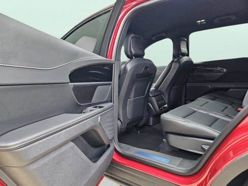 New 2025 Lincoln Nautilus Premier w/ Jet Appearance Package image 24