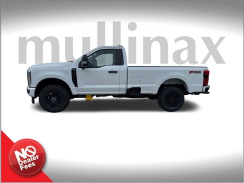 New 2025 Ford F350 4x4 Regular Cab Super Duty image 2