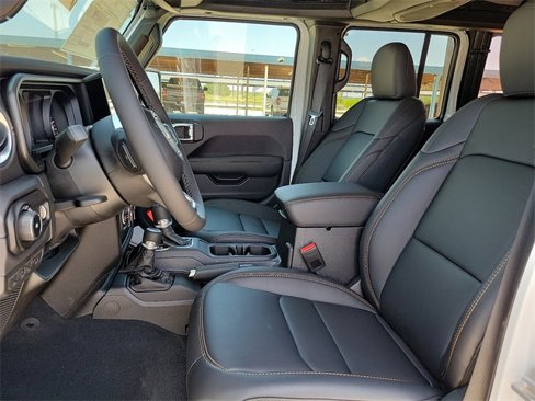 New 2025 Jeep Wrangler Sahara image 12