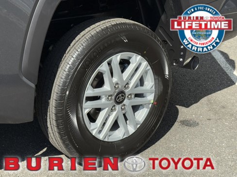 New 2026 Toyota Tundra SR5 image 33
