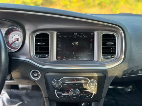 Used 2022 Dodge Charger GT image 17