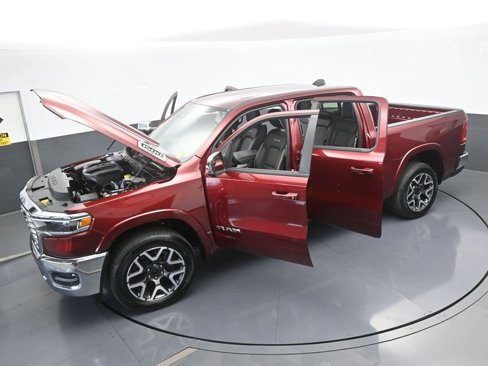Used 2025 RAM 1500 Laramie image 65