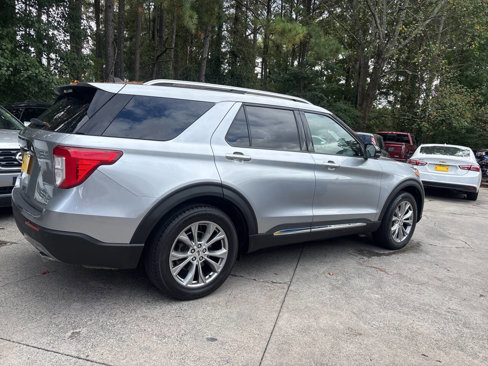 Used 2021 Ford Explorer Limited w/ Equipment Group 301A image 4