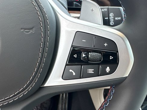 New 2026 BMW X7 M60i w/ Executive Package image 28