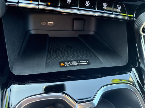 New 2026 Chevrolet Traverse Z71 w/ Enhanced Driving Package image 32
