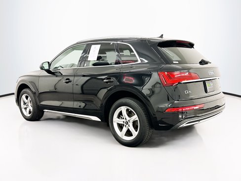Used 2023 Audi Q5 2.0T Premium w/ Convenience Package image 5