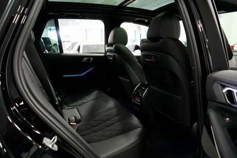 Used 2023 BMW X5 xDrive40i w/ M Sport Package image 19