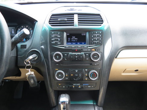 Used 2017 Ford Explorer FWD image 17