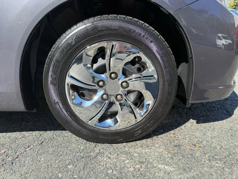 Used 2015 Honda Civic LX image 9