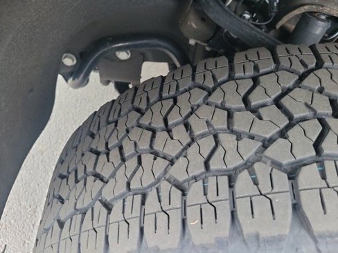 Used 2024 Chevrolet Silverado 2500 High Country image 34