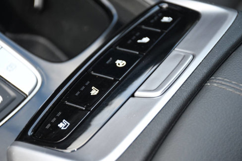 Used 2023 Hyundai Santa Cruz Limited image 39