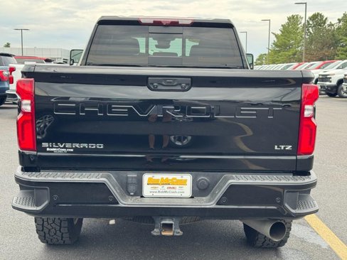 Certified 2024 Chevrolet Silverado 2500 LTZ w/ LTZ Plus Package image 5