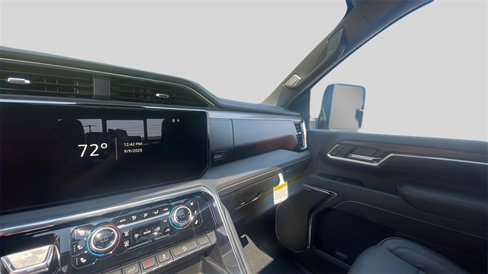 New 2026 GMC Sierra 2500 Denali w/ Denali Reserve Package image 12