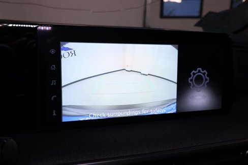 Used 2025 Nissan Kicks SV image 27
