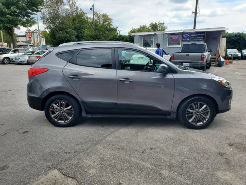 Used 2015 Hyundai Tucson SE image 8