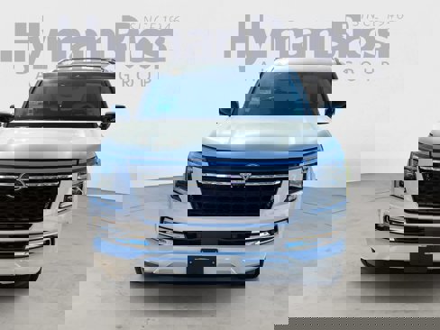 New 2026 Nissan Armada Platinum image 9