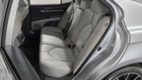 Used 2023 Toyota Camry SE image 26