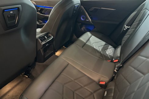 New 2026 BMW 540i xDrive image 9