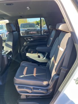 Used 2022 GMC Yukon AT4 image 13