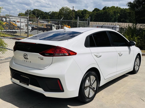 Used 2022 Hyundai Ioniq Blue image 4