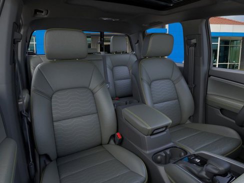 New 2026 Chevrolet Colorado ZR2 w/ Technology Package image 17
